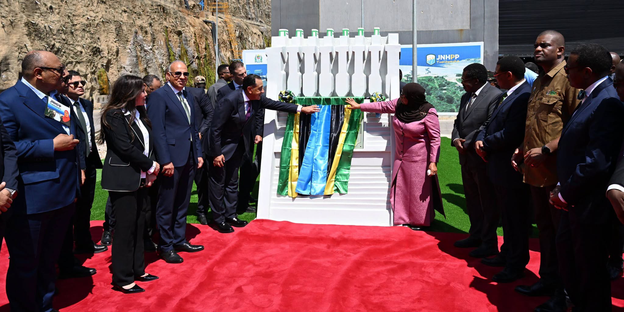 Tanzania inaugurates $2.9bn Julius Nyerere Hydropower Plant built by Egyptian consortium