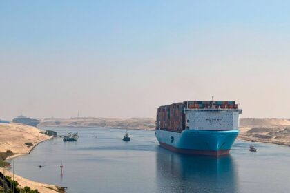 Suez Canal restores Europe-Asia shipping services amid increased Maersk transits