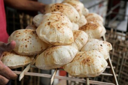 Egypt’s Supply Ministry forms joint committee to review bakers' demands within a month