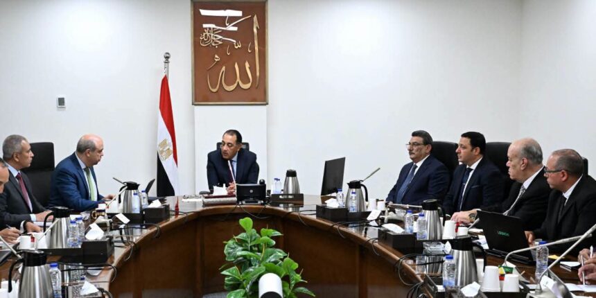 Madbouly reviews progress of Cairo International Airport Terminal 4 project