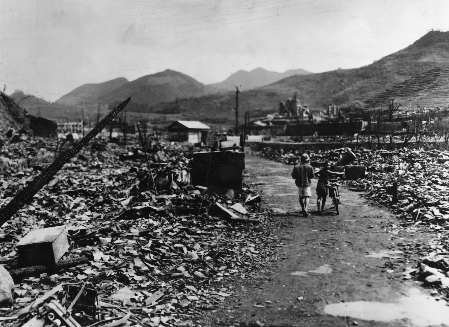 Japan's Takaichi sparks ambiguity over nuclear policies as Nagasaki marks 81st atomic bombing anniversary
