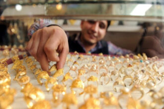 Egypt’s supply ministry to upgrade gold stamping systems with modern technology to tighten market regulation