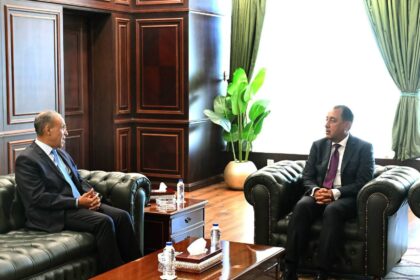 Egypt PM reviews progress of internationally backed development projects to ensure economic targets