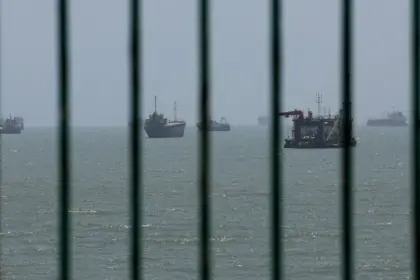 Egypt and Pakistan urge revival of US-Iran agreement amid escalating naval clashes