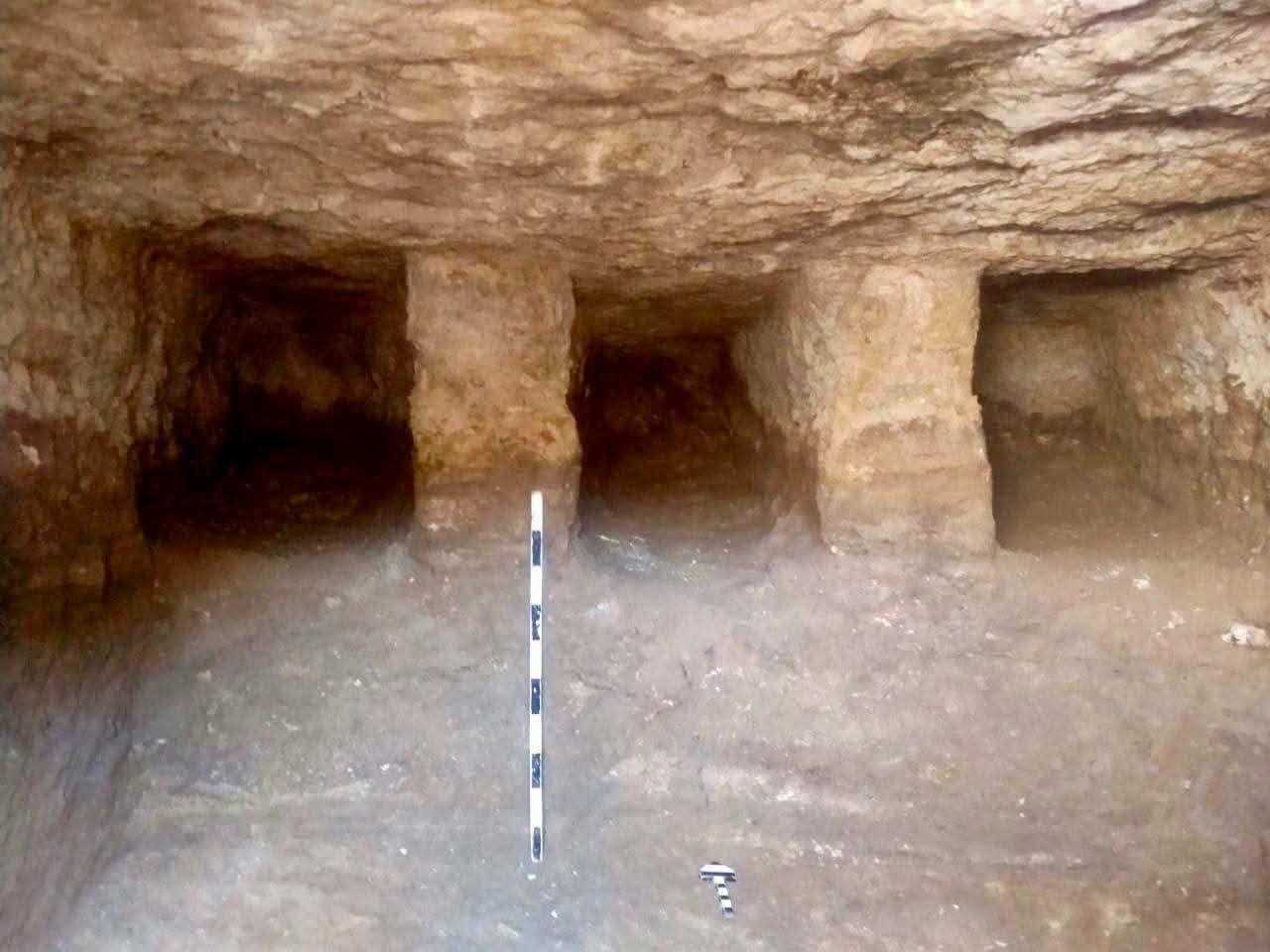 Egyptian mission discovers rock-cut tombs, Roman camp remains in Qalyubeya