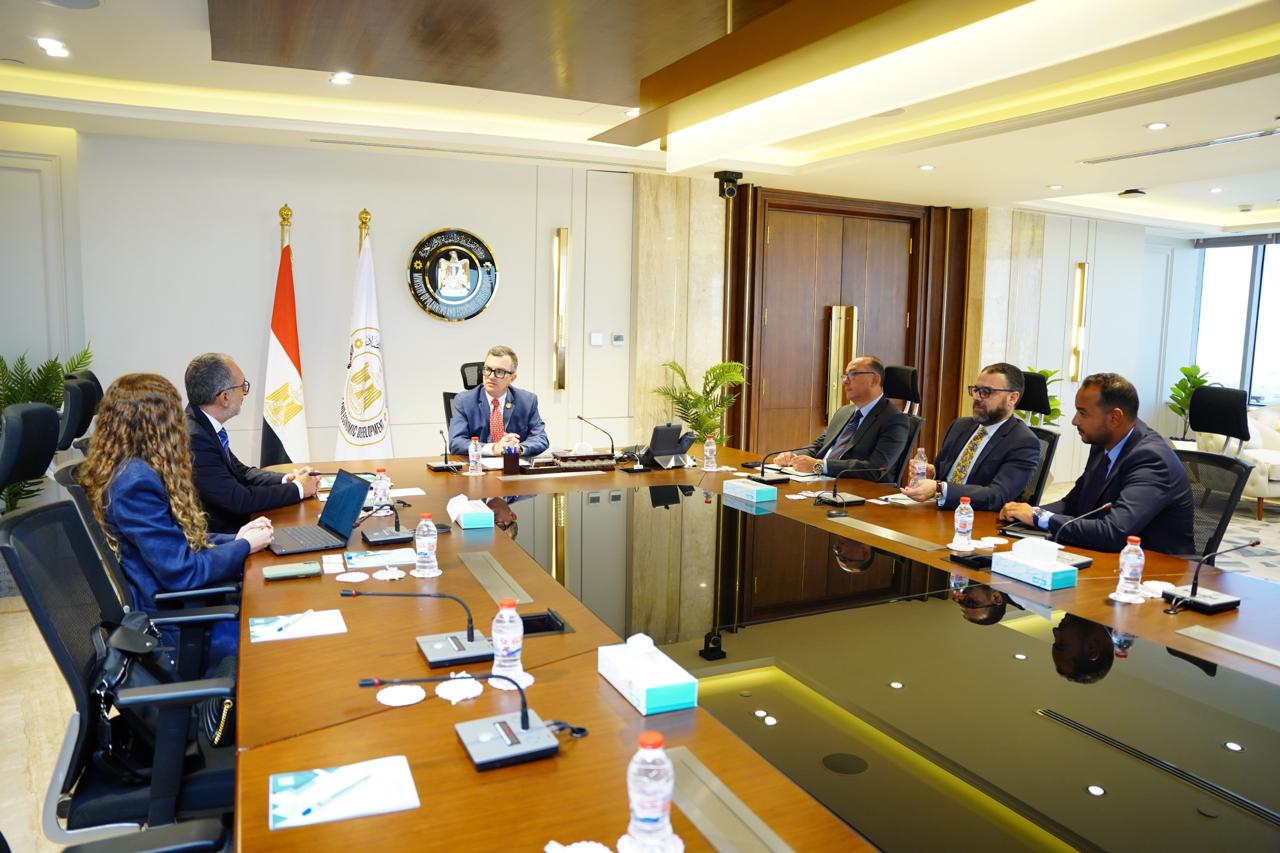 Planning Minister discusses mechanisms to support Egypt’s private sector with IFC