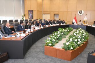 Industry minister meets furniture manufacturers, designers to boost sector competitiveness