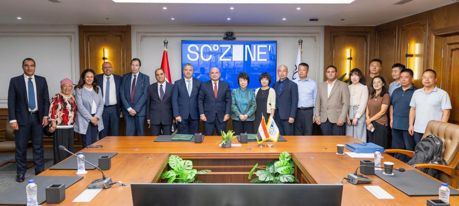 SCZONE seeks Shaanxi investment in clean energy, automotive manufacturing